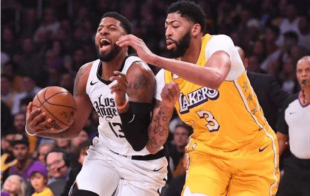NBA-詹姆斯三分绝杀快船，湖人终结对手12连胜登顶西部引热议