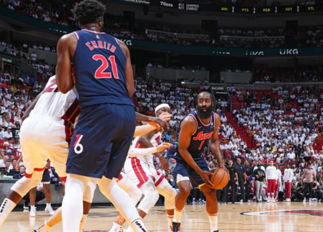 NBA总决赛天王山之战，巴特勒40分三双热火淘汰尼克斯
